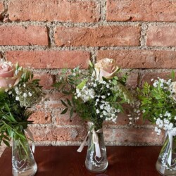 Statek Luníkov, perfect wedding venue Statek Luníkov, wedding flowers